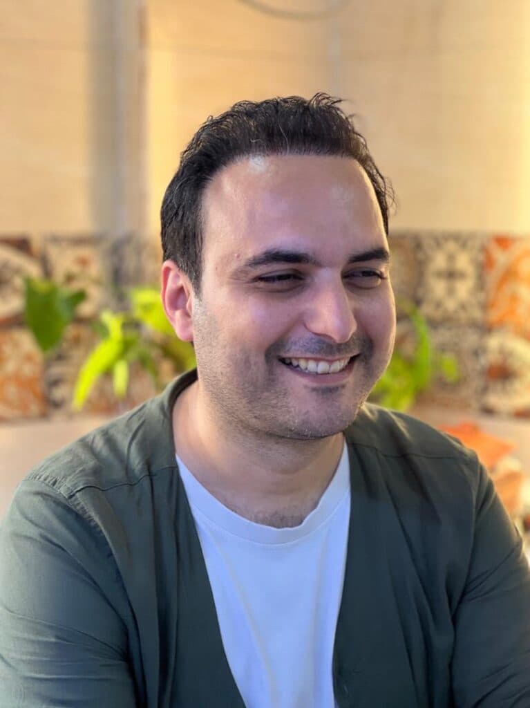 مرکز کاشت مو و ابرو ملیسا در زعفرانیه