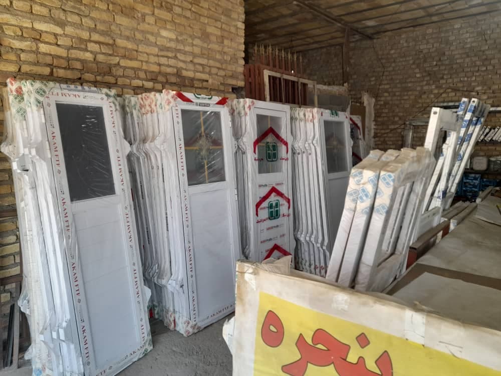فروش و پخش درب و پنجره پیش ساخته هداوند در یزد