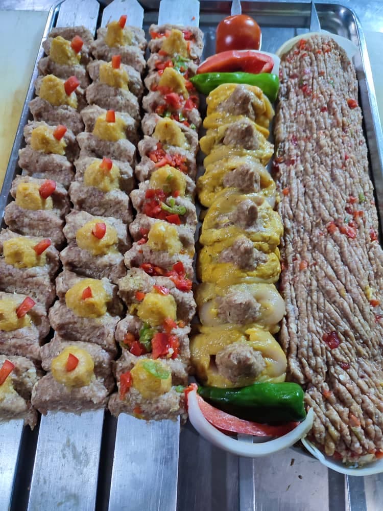 کافه رستوران سنتی کوچه باغ در اهواز