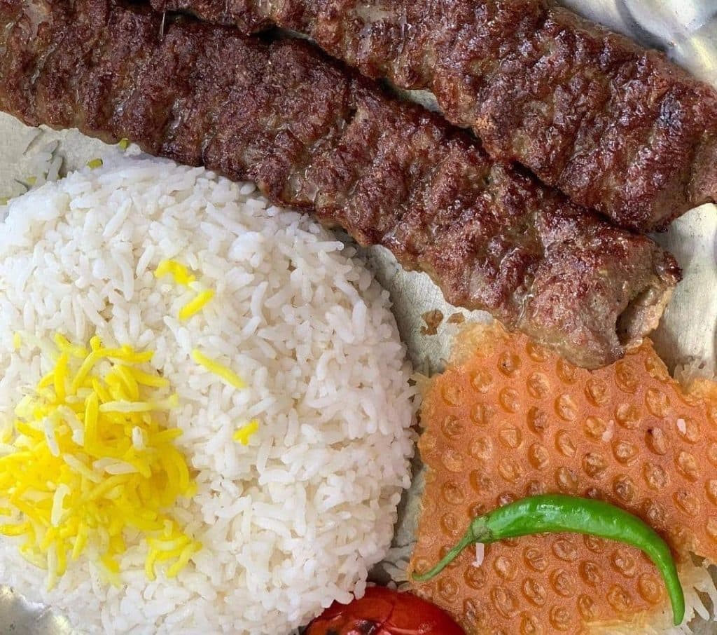 کافه رستوران سنتی بوشهر غذا بهادر بوشهر