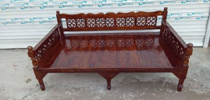 ساخت و فروش تخت سنتی گره چینی صنایع چوب روسی صادقی در سبزوار