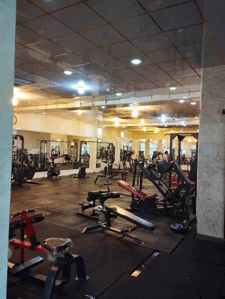 باشگاه بدنسازی مردانه اکسیر در اهواز