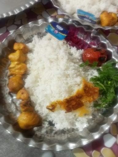 رستوران دایی خاخورزا در سنگر
