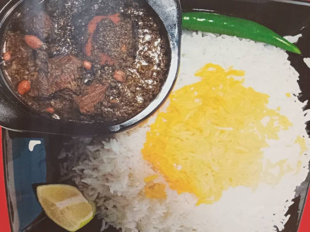 آشپزخانه مرکزی برکت در تنکابن