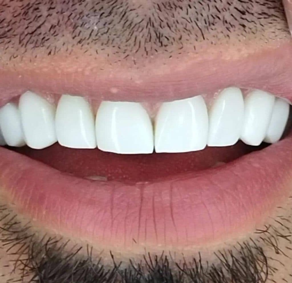 مطب دندانپزشکی ونوس در کرمانشاه