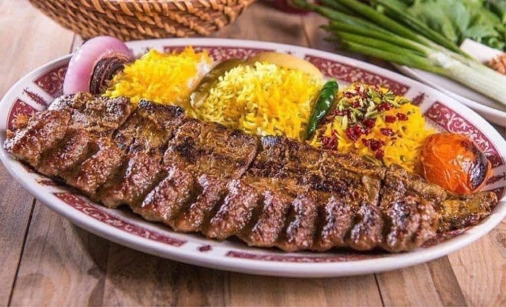 کافه رستوران تک سفر ایرانیان مطلبی در تبریز