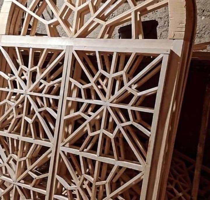 تولید مبلمان چوبی سنتی ایرانیان در بیرجند