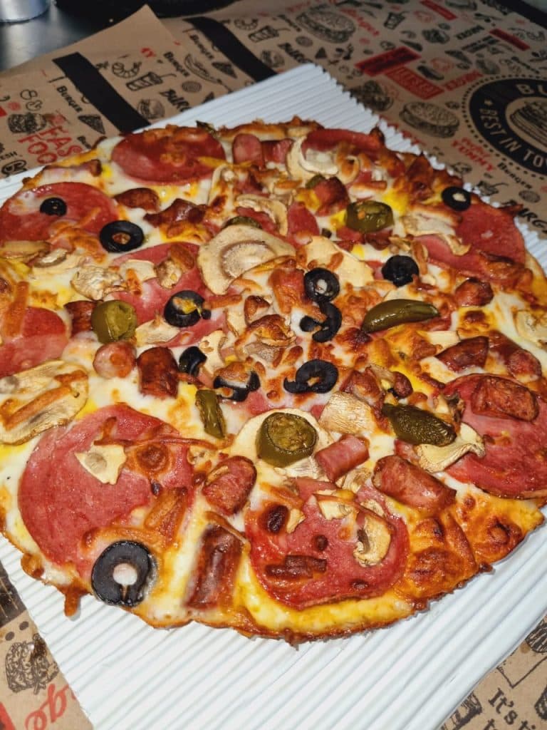 فست فود چی پو در اهواز