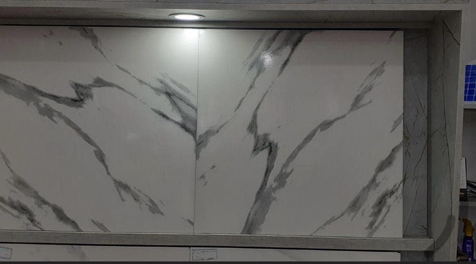 فروشگاه کاشی سرامیک حسنی در زنجان