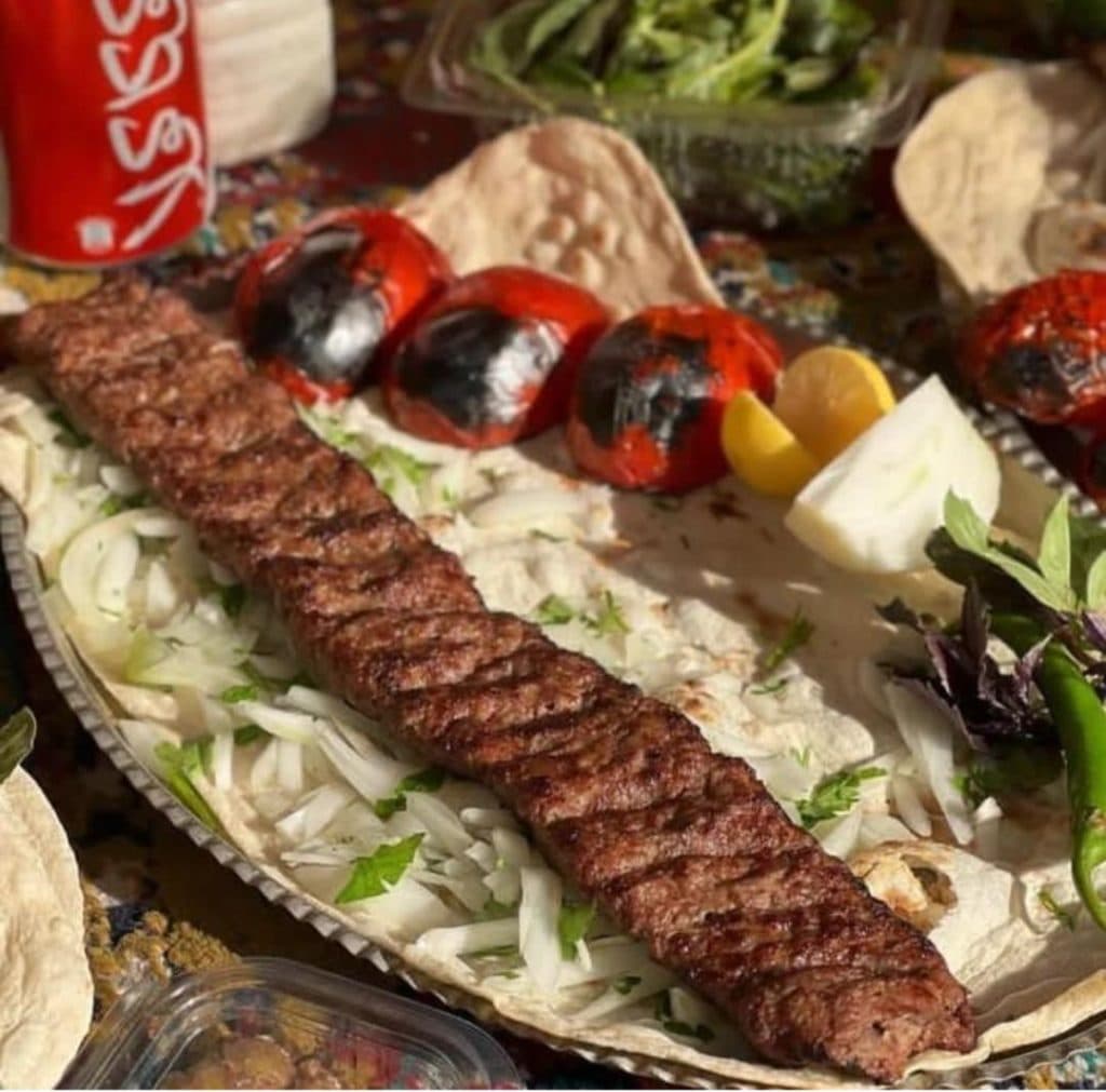 کباب ساطوری تک بناب در هشتگرد