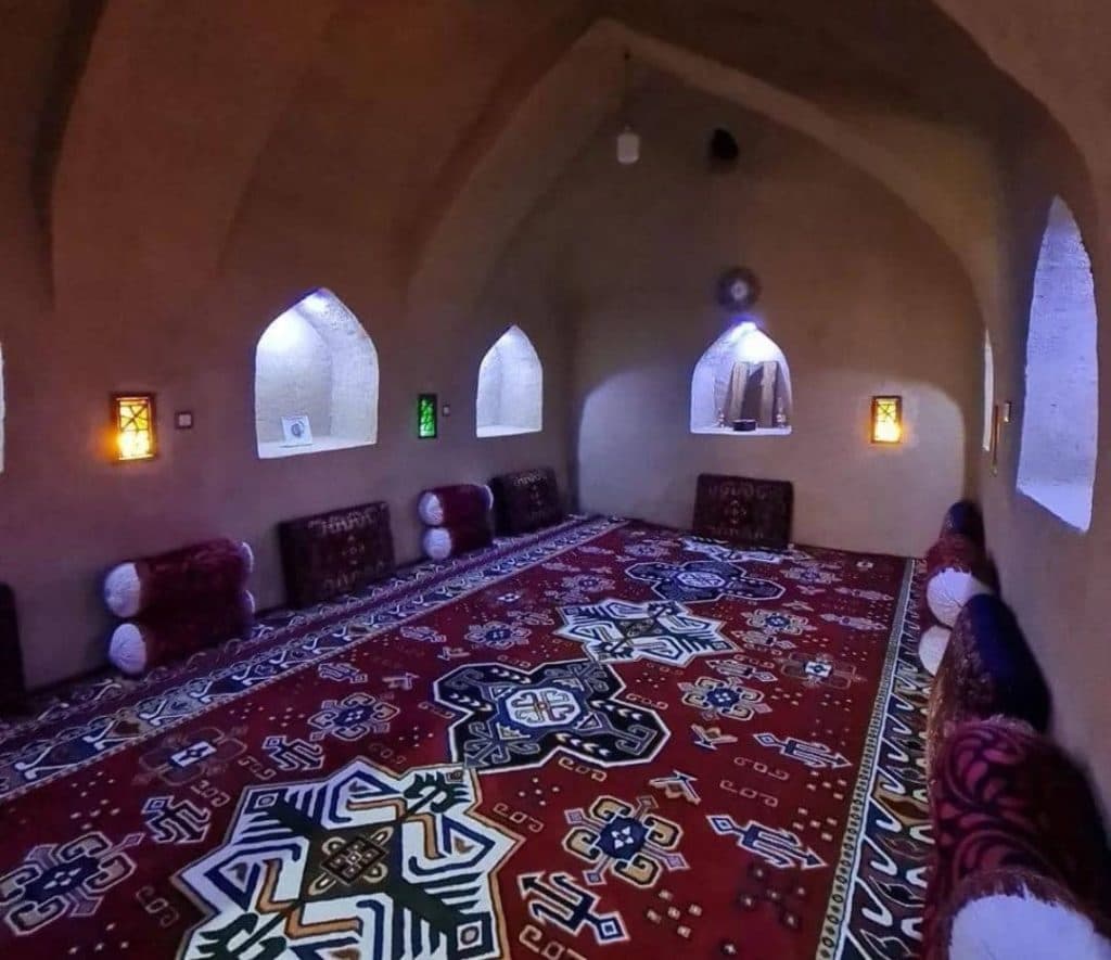 اقامتگاه بومگردی تیکن در گلپایگان