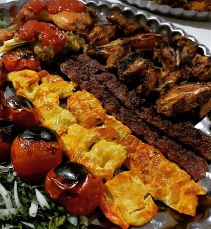 باغ رستوران یادگار در الیگودرز