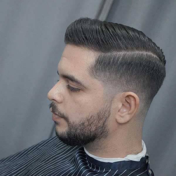 سالن پیرایش کافه مو در بردسکن