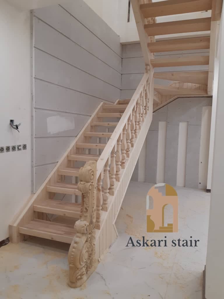پله و نرده چوبی عسکری یزد
