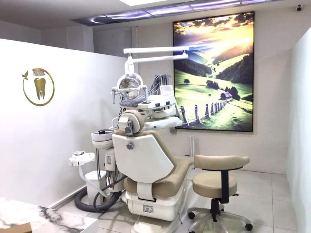 کلینیک دندانپزشکی رویای لبخند کرمان