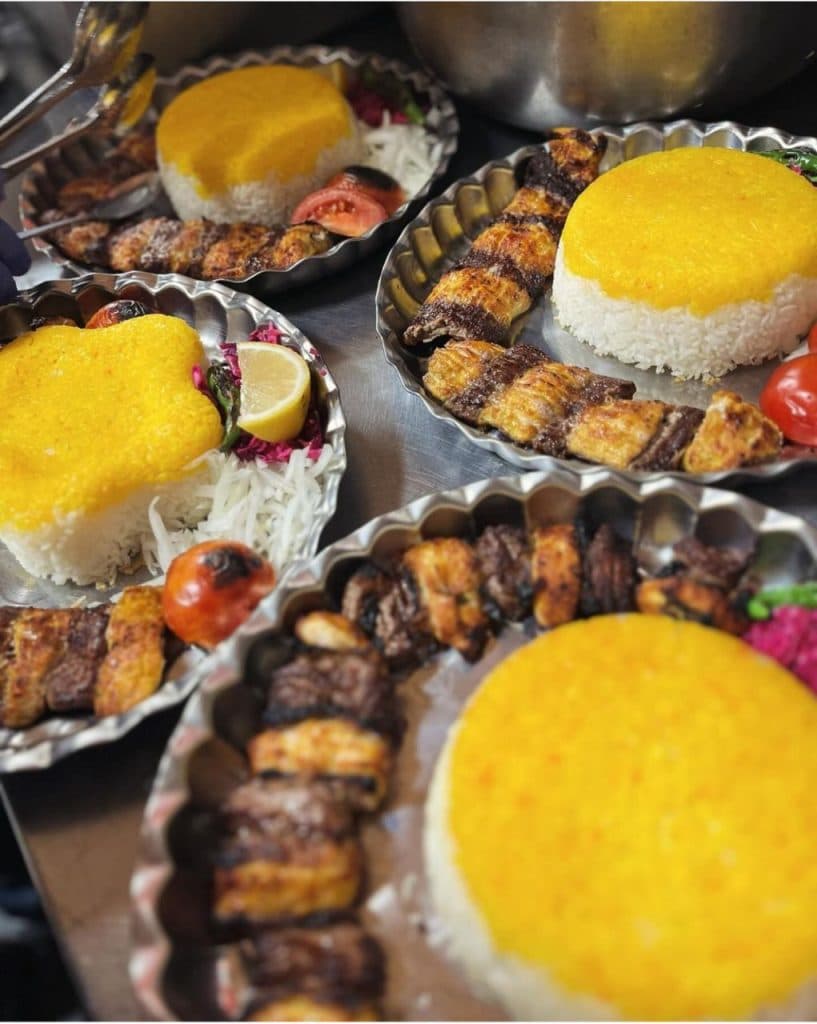 کبابی رهگذر شعبه مرکزی مراغه