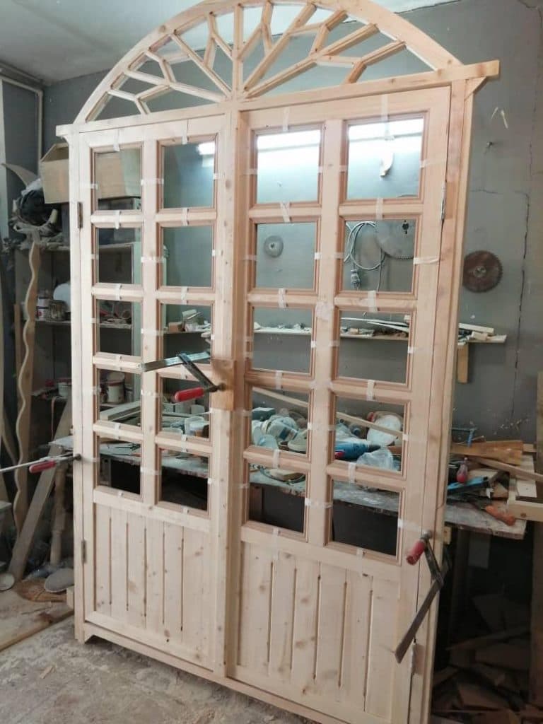 مصنوعات چوبی و گره چینی هنرکده سام در اراک