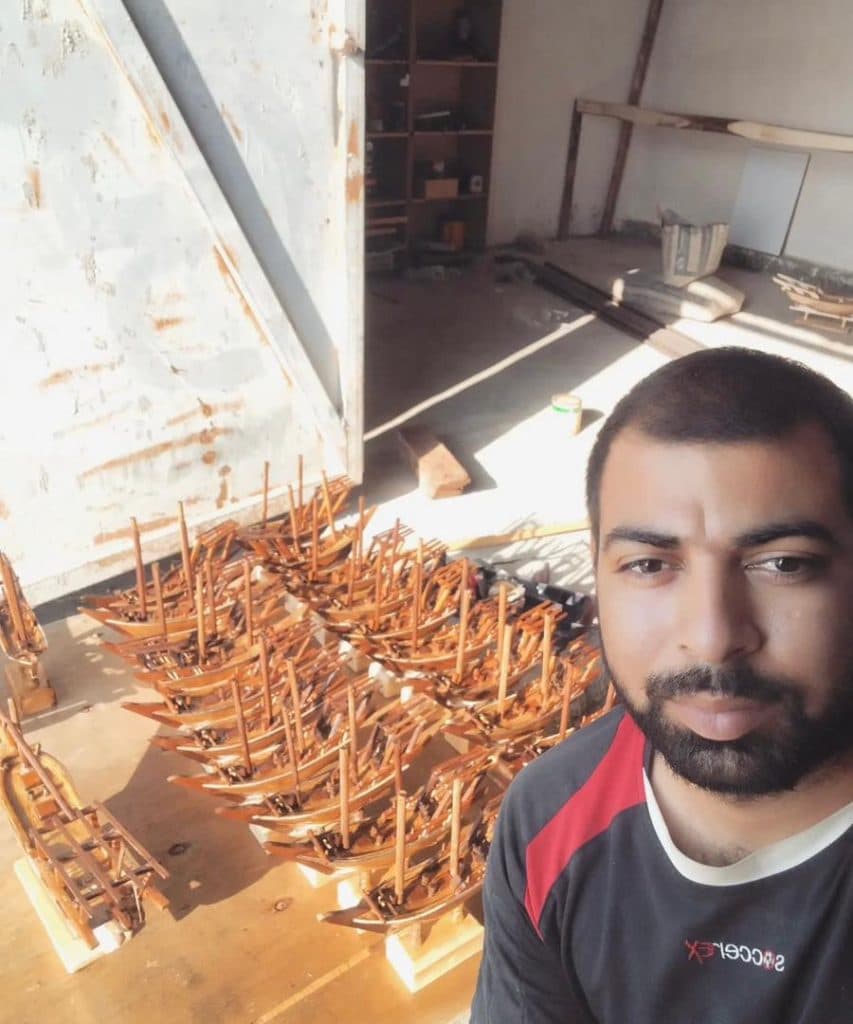 ساخت ماکت لنج بوم بادبانی رضوانی در بندرگناوه
