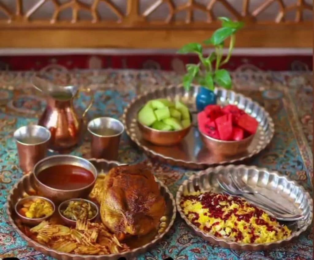 کافه رستوران ایل دخت در کازرون