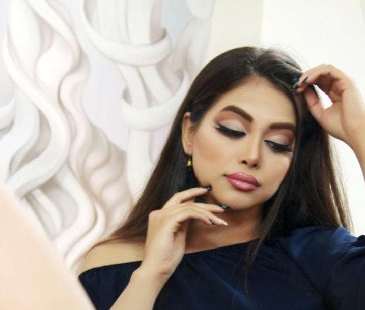 آموزشگاه و سالن زیبایی پانیذ طلایی در قصرالدشت تهران