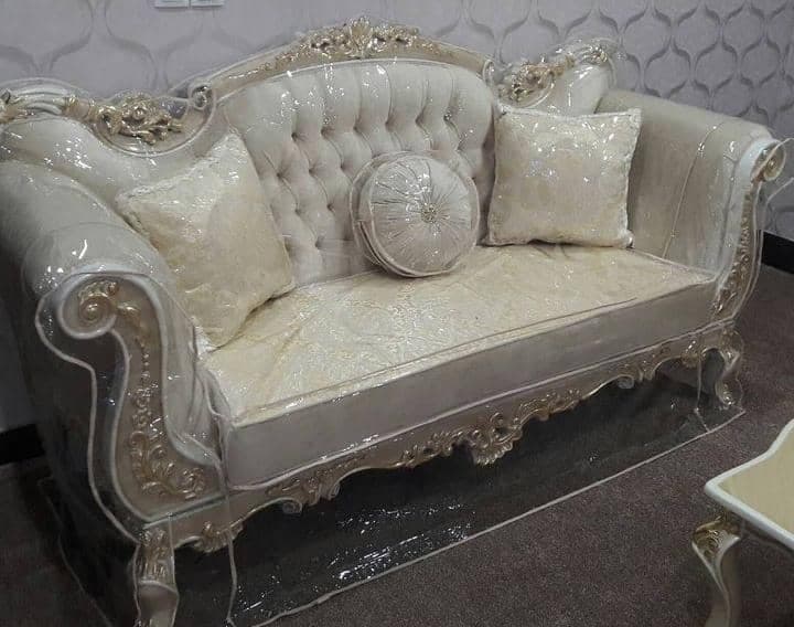 تعمیرات مبلمان رایا در بهبهان