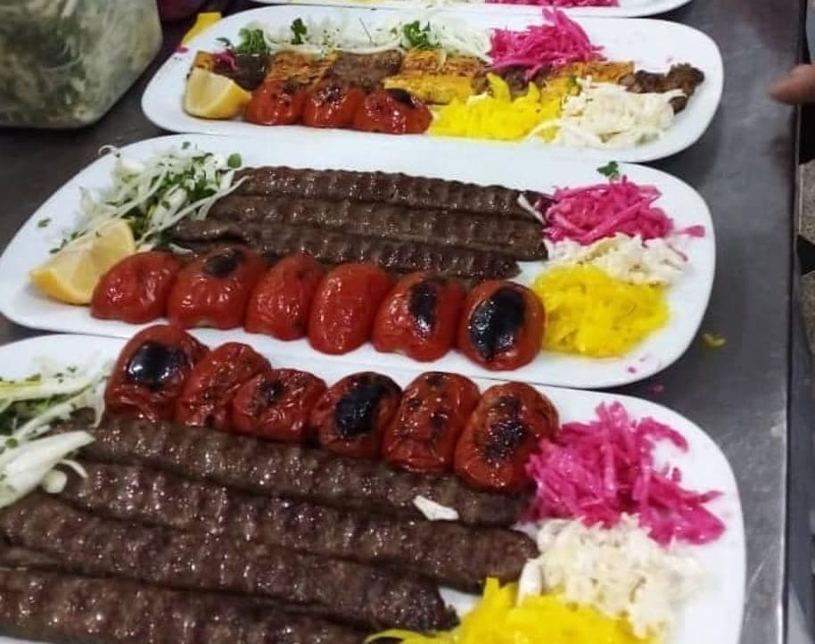 رستوران دیگ و بقچه در شاهرود