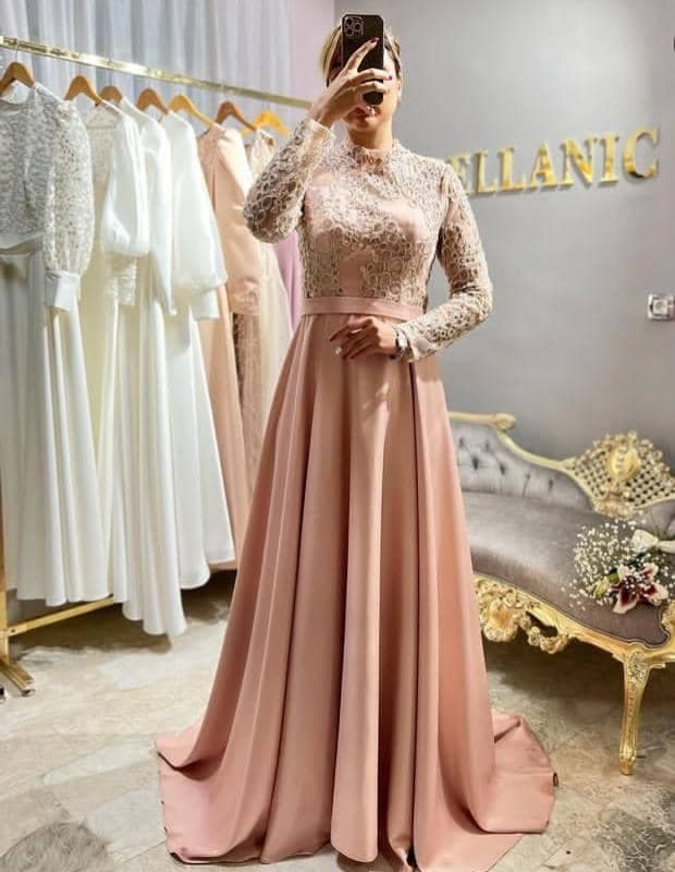مزون لباس عروس و مجلسی بلانیک در سجاد مشهد