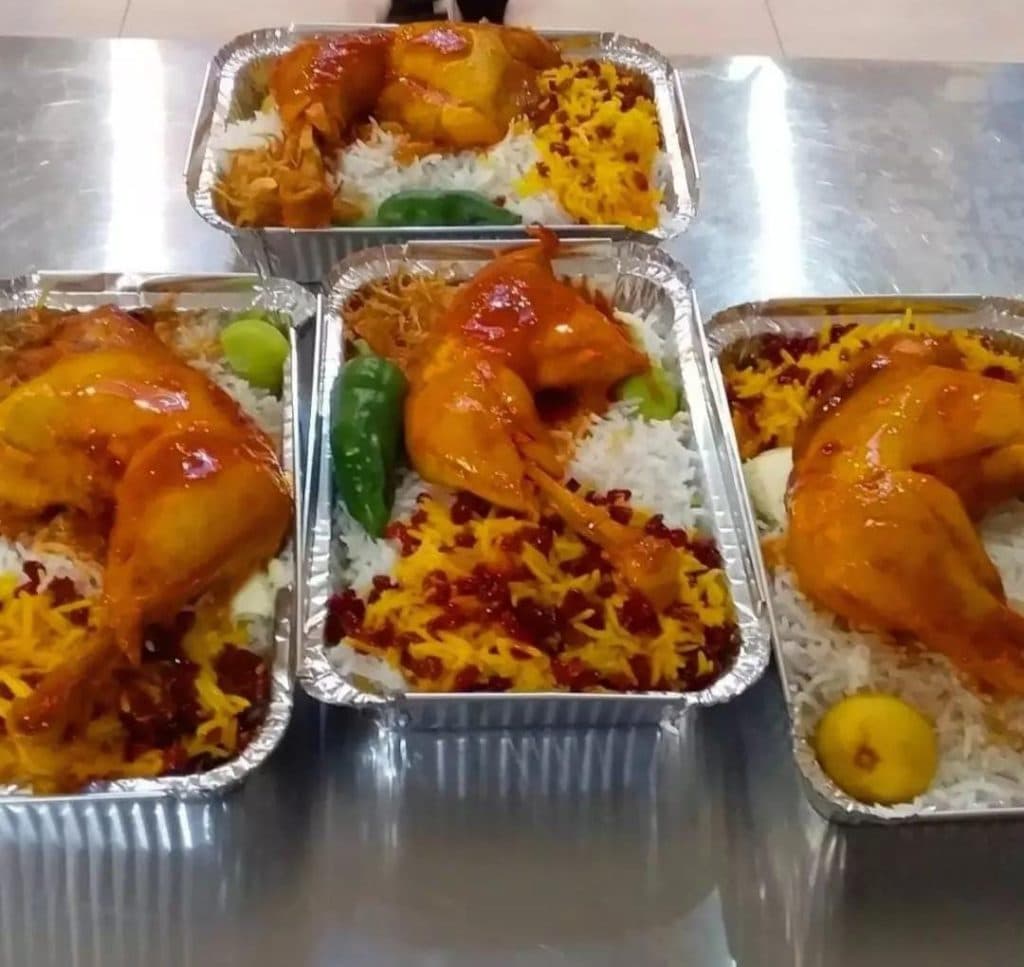 کافه رستوران کارن در قم