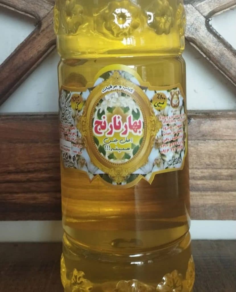 گلاب و عرقیات ترگل در بادرود