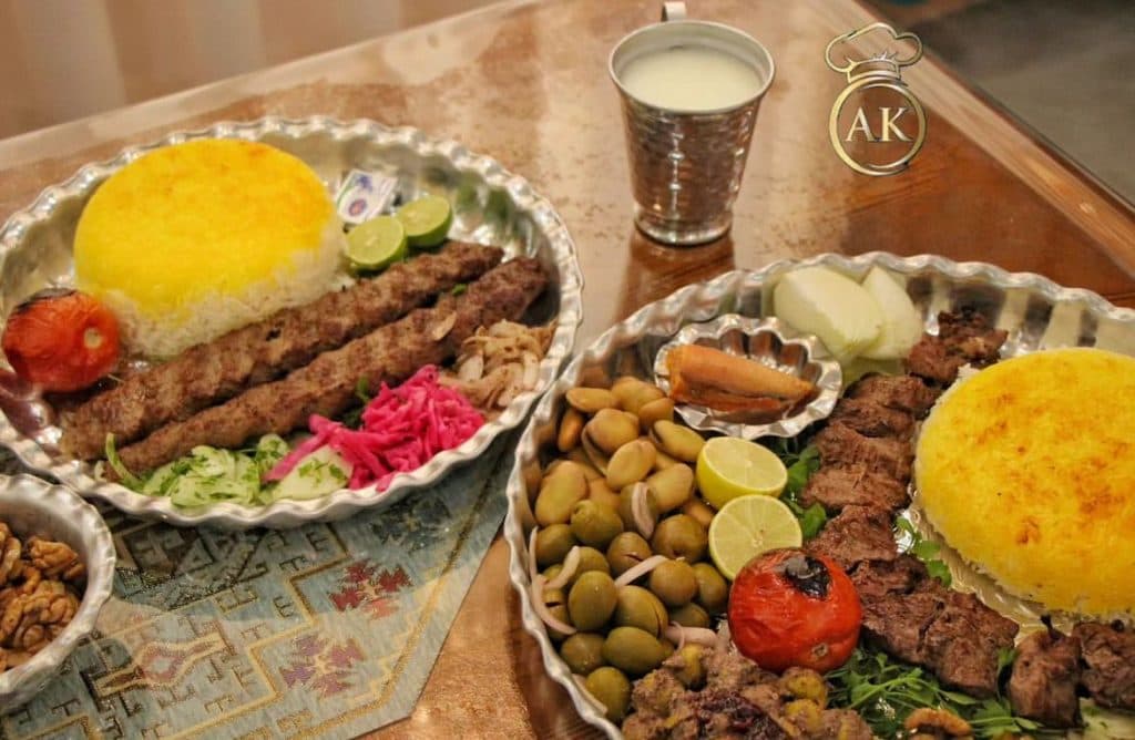 رستوران سنتی آکوله در معلم رشت