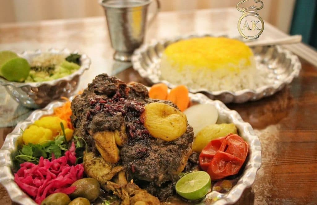 رستوران سنتی آکوله در معلم رشت