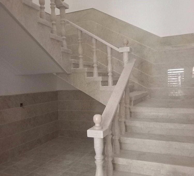 نرده سنگی صادقی در یزد
