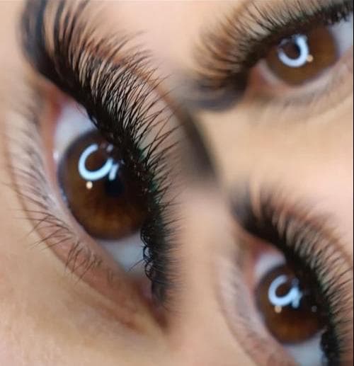 مرکز تخصصی اکستنشن مژه روژا در دکتر حسابی شاهین شهر