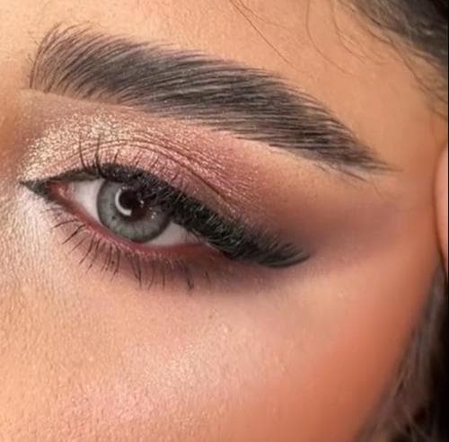 سالن تخصصی میکاپ سارا یوسفی در مطهری فولادشهر