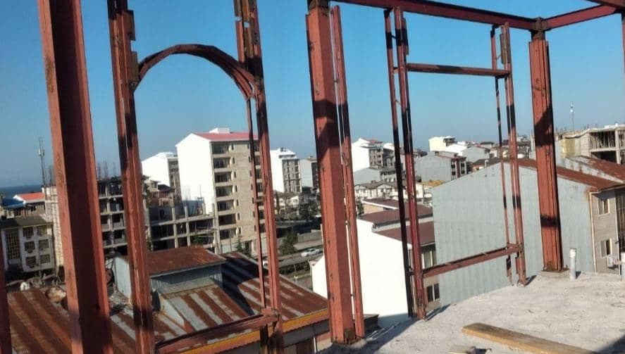 جوشکاری ساختمان مهدی در بندرانزلی