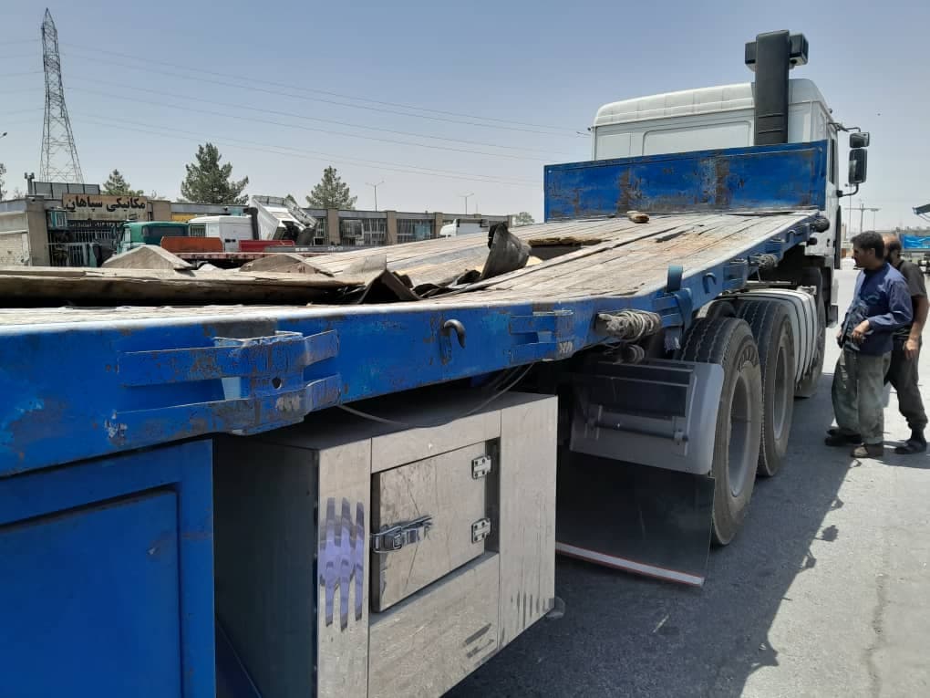 کارگاه تریلر سازی رایان سپهر در مبارکه فولاد