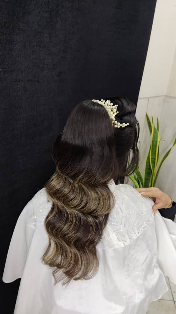 سالن زیبایی بانو عزیزی در سنندج