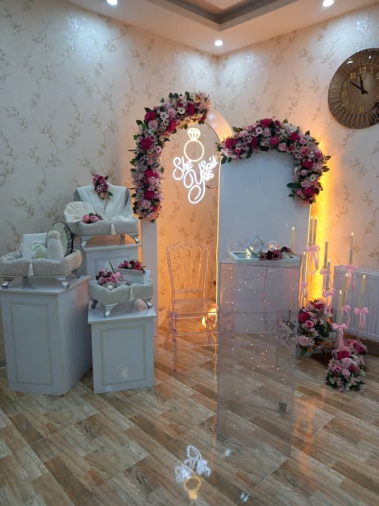 بادکنک آرایی دیزاین ژیکال در سنقزوکلیایی