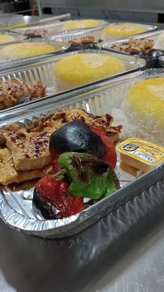 کترینگ آویشن در گوهردشت کرج