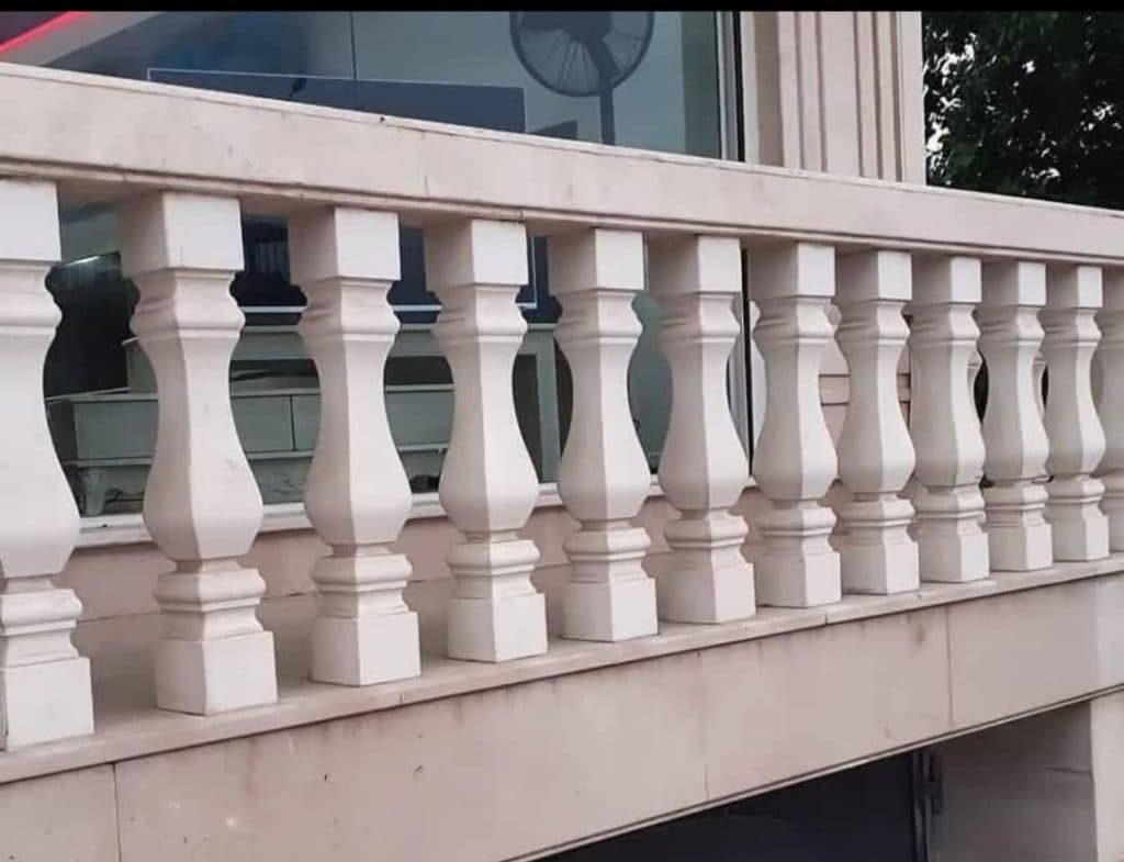 تولید و نصب نرده سنگی صراحی سنگ ترنج در چالوس