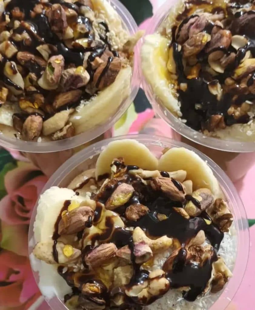 آبمیوه و بستنی فروشی شاتوت در اردبیل