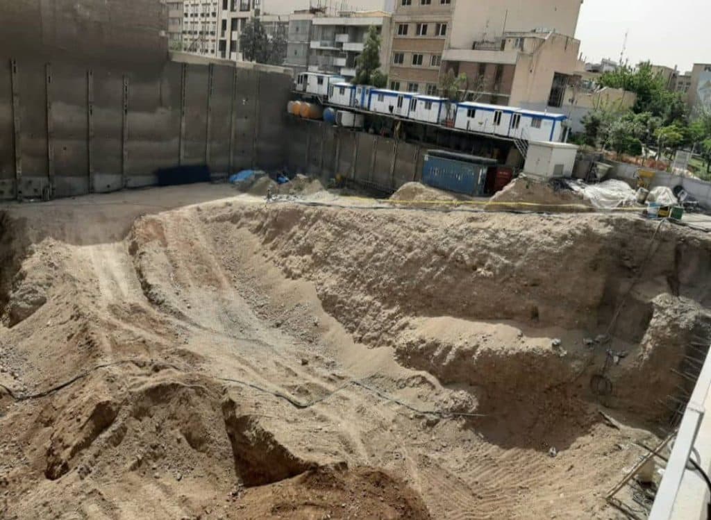 خاک برداری و گودبرداری جهان نما در تهران
