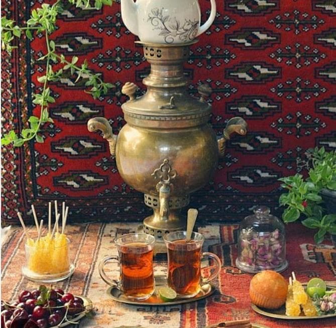 کافه غذاخوری مهستان در رباط کریم