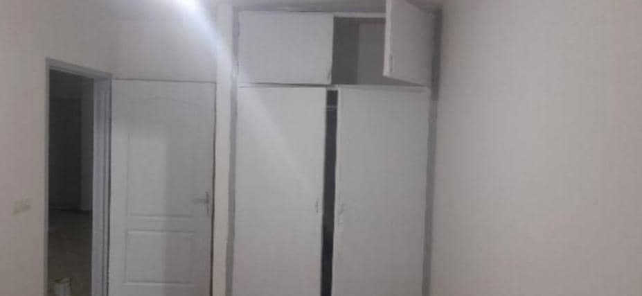 نقاشی ساختمان ایده مدرن در گلبهار