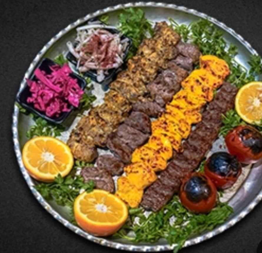 کافه رستوران آنیل در جاده بیستون کرمانشاه