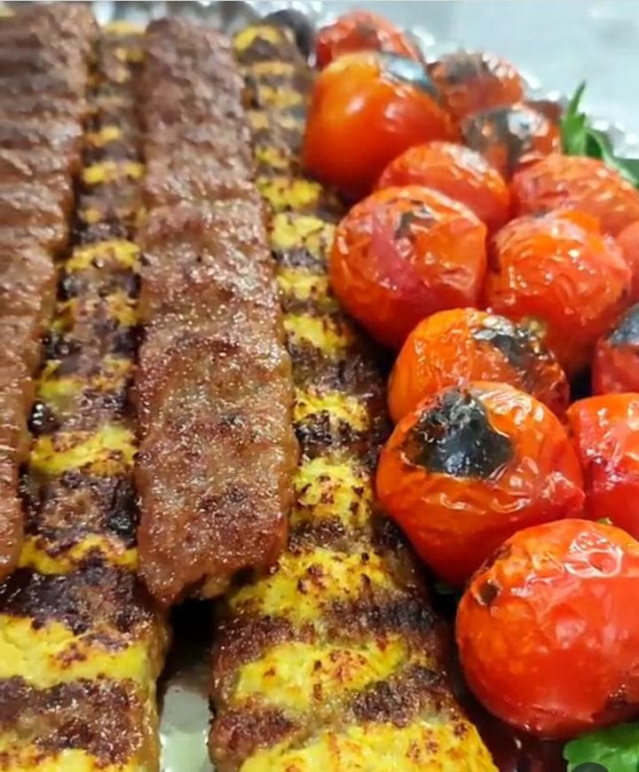 سفره خانه سنتی نگار در اصفهان