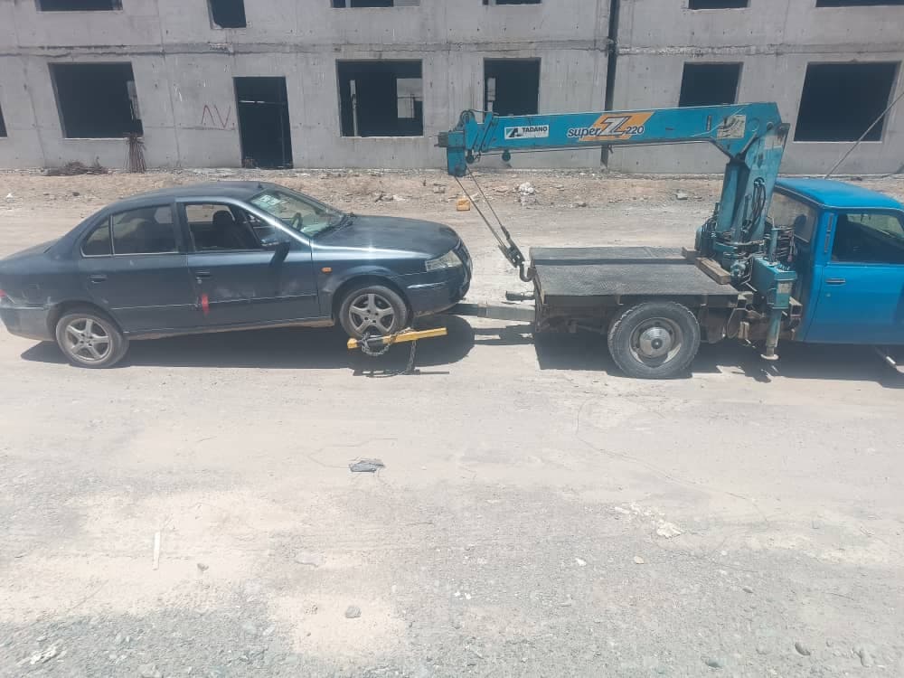 یدک کش و جرثقیل حسن محمدی در بیرجند