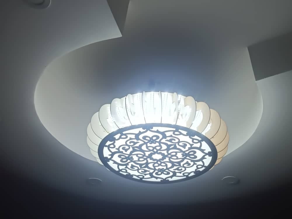 ساخت لامپ دست ساز فرح بخش در شهر قدس