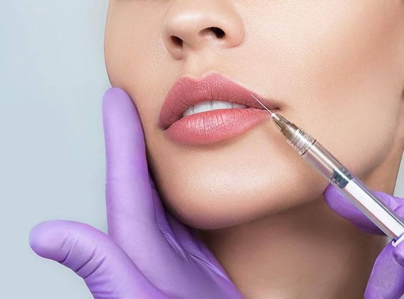 خدمات تخصصی تزریق ژل و بوتاکس فاطمه خاکراه در شیخ صدوقی مشهد