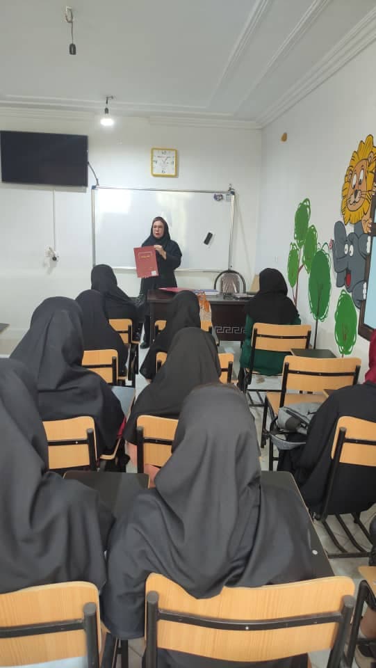 آموزشگاه علمی هنری دخترانه و پسرانه علم در بندرعباس